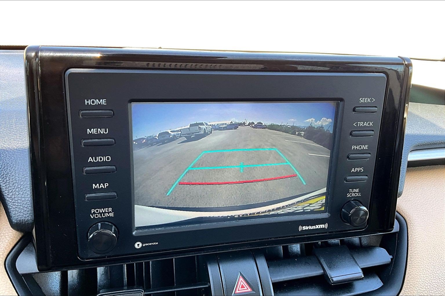 Used 2022 Toyota RAV4 LE FWD image 22