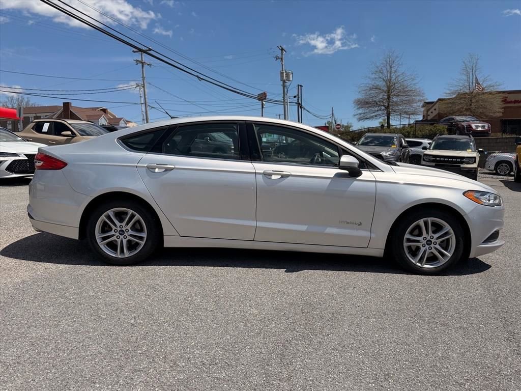 Used 2018 Ford Fusion S FWD image 16
