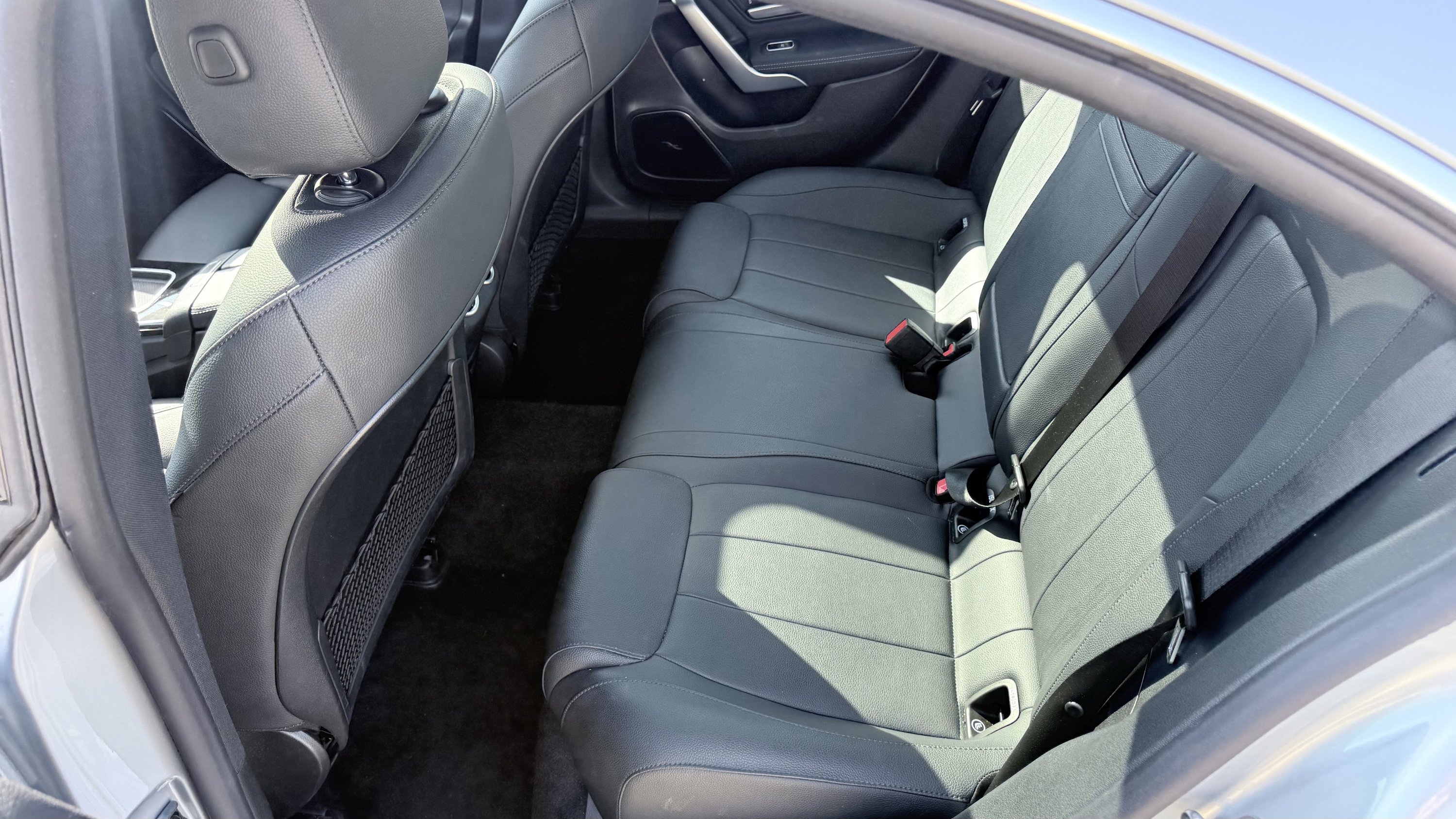 Used 2025 Mercedes-Benz CLA 250 image 31