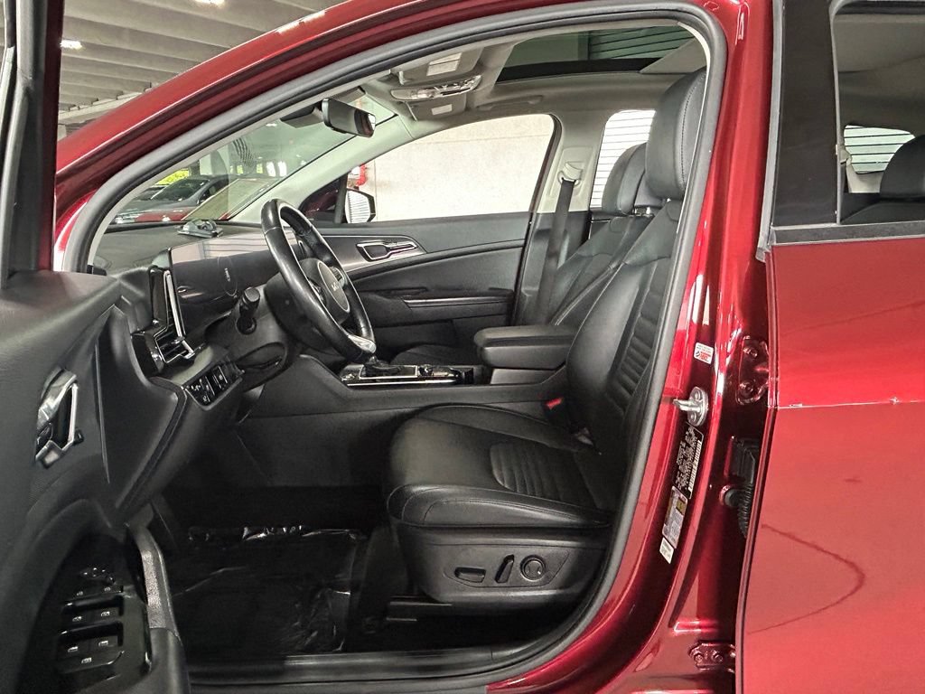 Used 2024 Kia Sportage SX FWD image 16