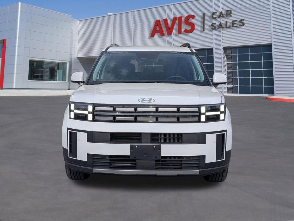 Used 2025 Hyundai Santa Fe SEL image 2