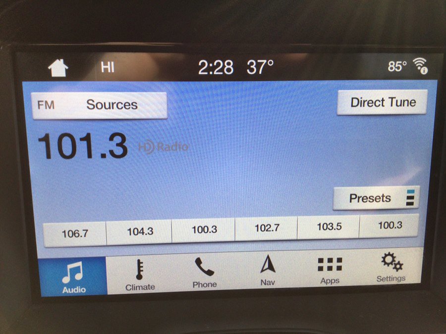 Used 2016 Ford Escape Titanium image 14