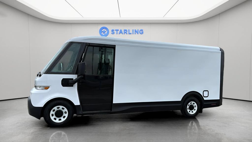 Used 2024 Chevrolet Brightdrop 600 w/ Battery Pack, Max Range AWD/4WD image 2