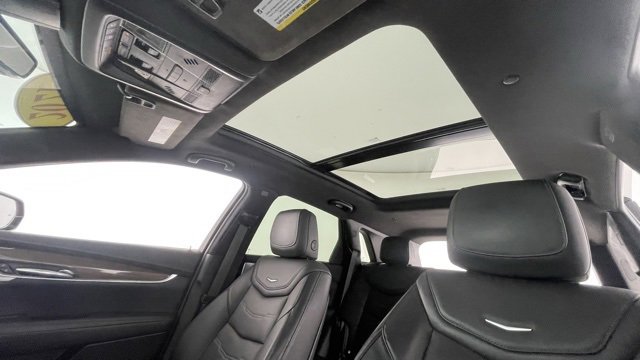 Used 2021 Cadillac XT5 Sportv image 44