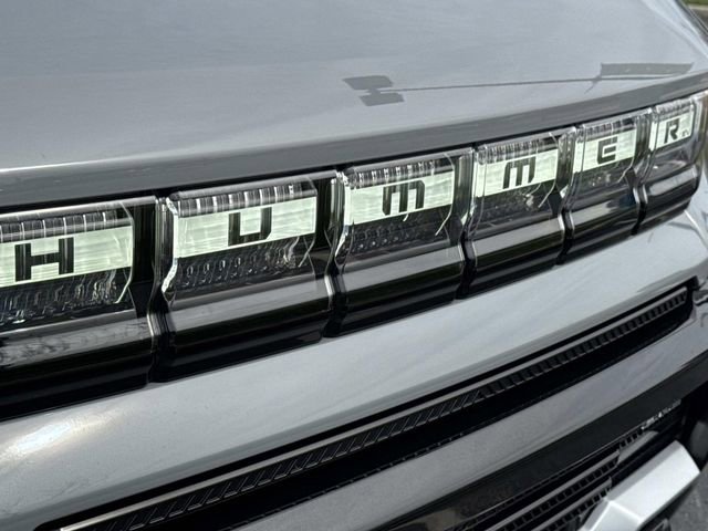 Used 2025 GMC Hummer EV 3X image 30