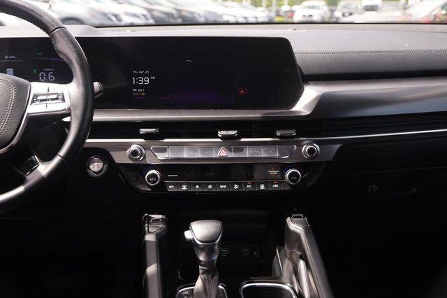 Used 2025 Kia Telluride S AWD/4WD image 28