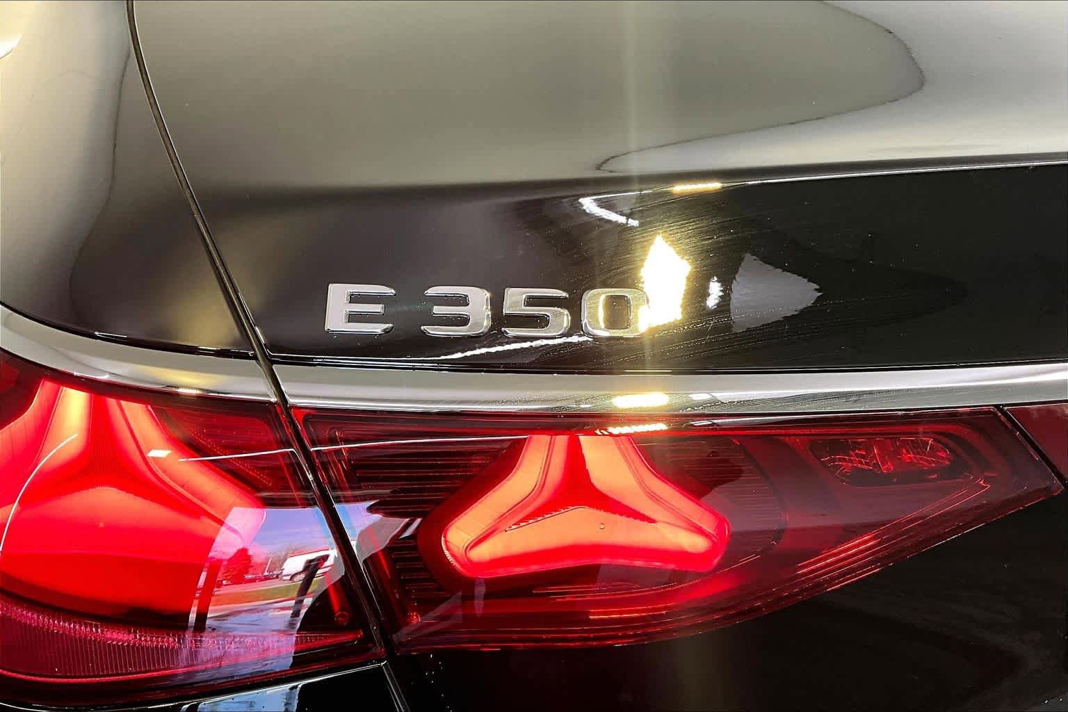 New 2026 Mercedes-Benz E 350 4MATIC Sedan image 6