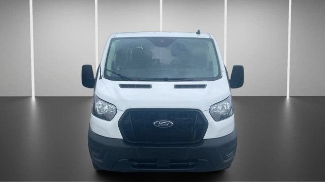 Used 2025 Ford Transit 150 Low Roof RWD image 6