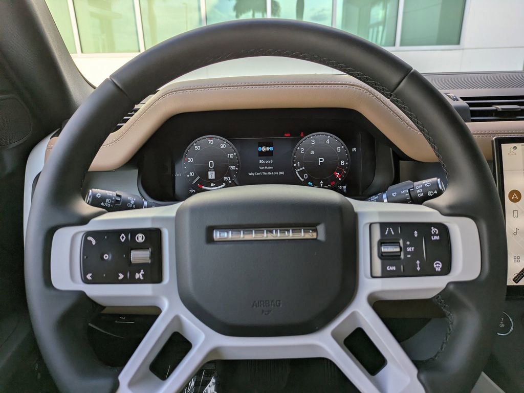 New 2026 Land Rover Defender 110 X-Dynamic SE image 31