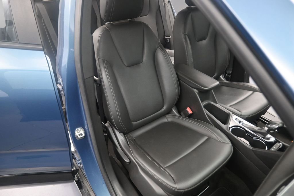 Used 2024 Buick Encore GX Sport Touring FWD image 12