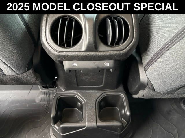 New 2025 Jeep Gladiator Sport AWD/4WD image 16