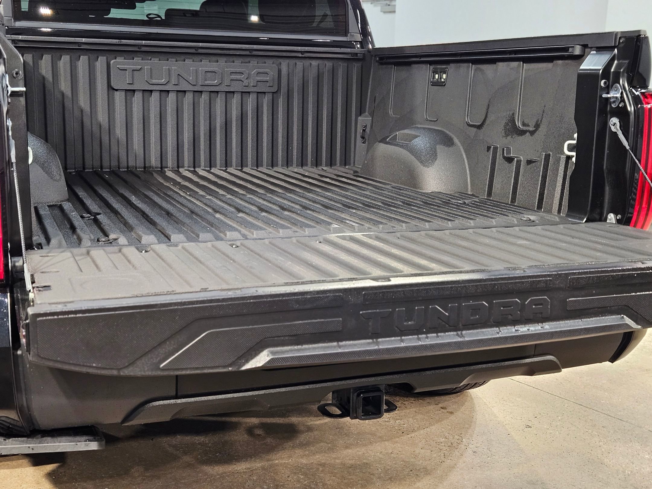 Used 2025 Toyota Tundra SR5 image 18