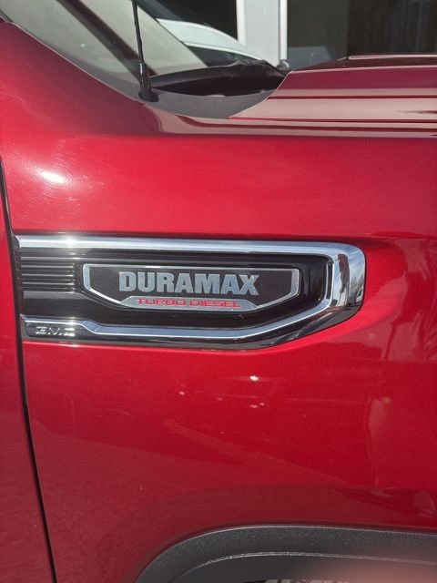 Used 2021 GMC Sierra 1500 SLT AWD/4WD image 2