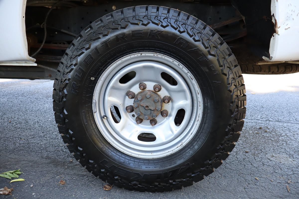 Used 2016 Ford F250 XL w/ Power Equipment Group AWD/4WD image 40