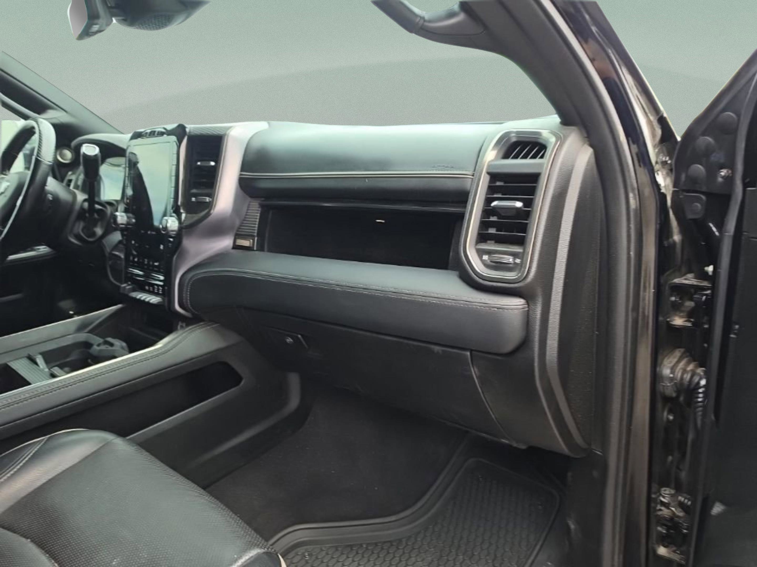 Used 2021 RAM 2500 Limited AWD/4WD image 27