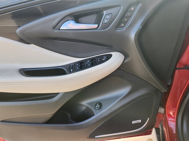 Used 2019 Buick Envision Premium AWD/4WD image 10