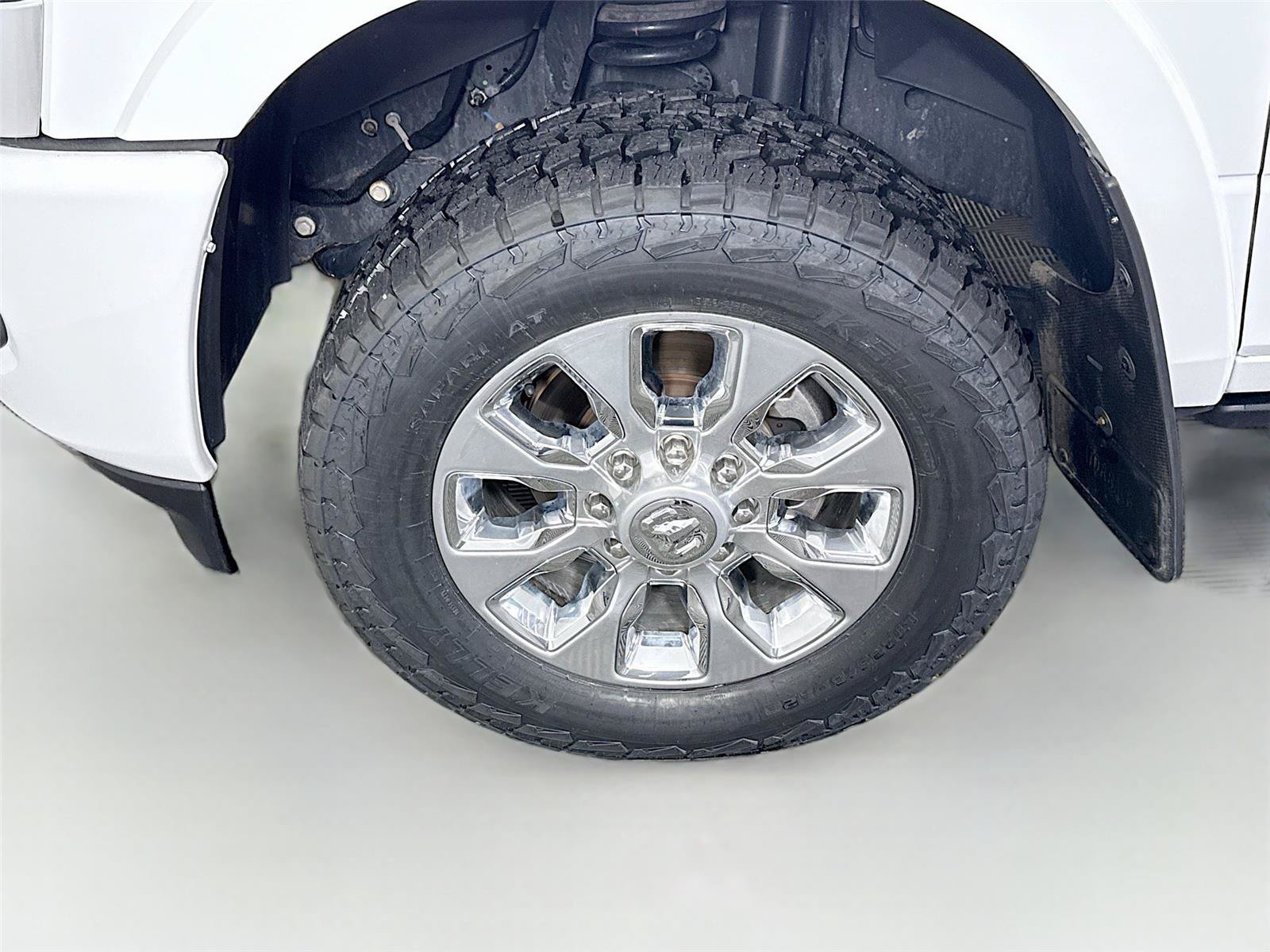 Used 2023 RAM 3500 Limited AWD/4WD image 24