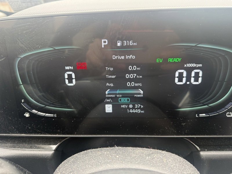 Used 2023 Kia Niro EX w/ EX Cold Weather Package image 14