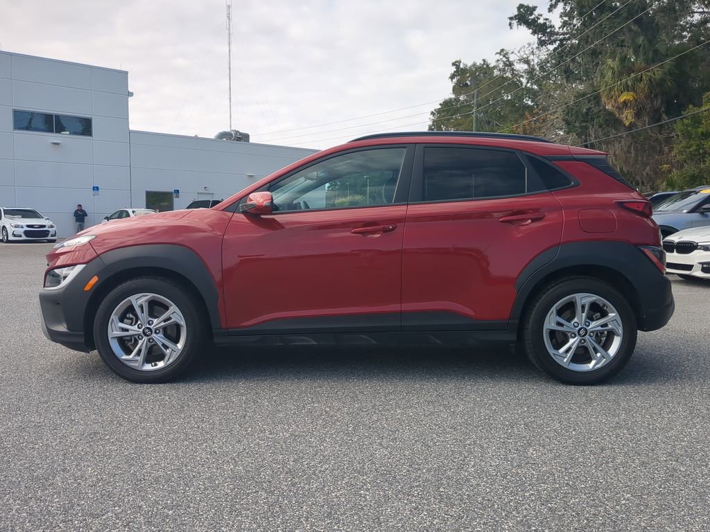 Used 2022 Hyundai Kona SEL image 16