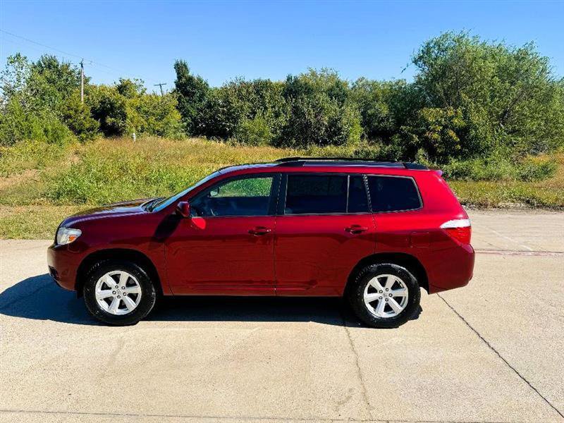 Used 2010 Toyota Highlander SE FWD image 10