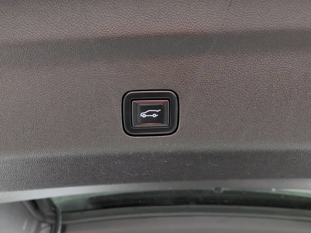 Used 2023 Chevrolet Tahoe Z71 AWD/4WD image 42