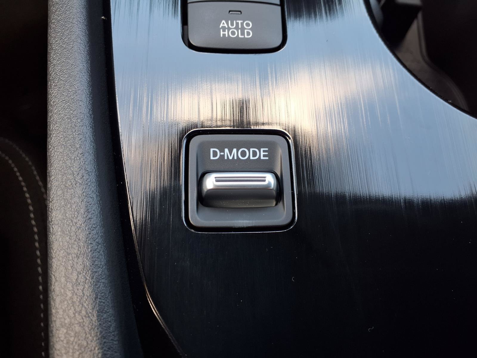 New 2026 Nissan Rogue SV FWD image 22