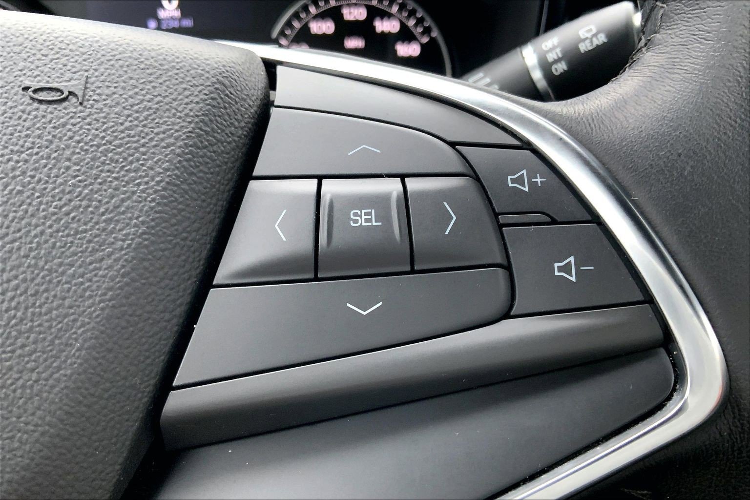Used 2022 Cadillac XT5 Luxury FWD image 21