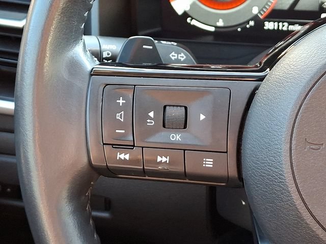 Used 2023 Nissan Rogue Platinum AWD/4WD image 23