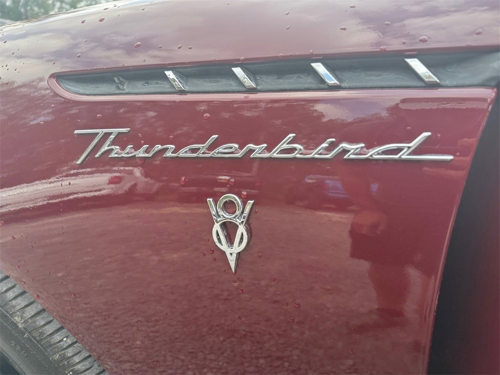 Used 2002 Ford Thunderbird image 17