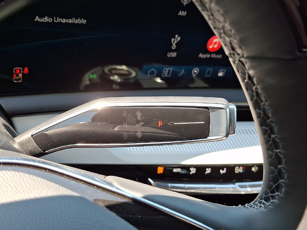 New 2027 Cadillac Optiq Luxury AWD/4WD image 10
