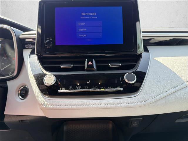 Certified 2025 Toyota Corolla SE image 18