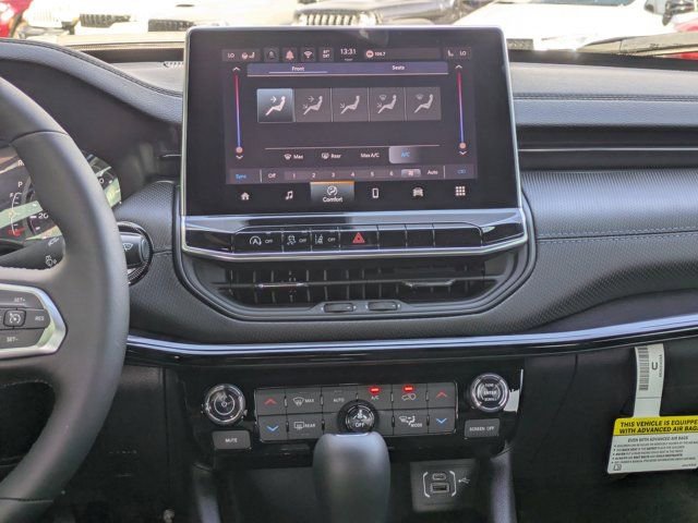 New 2026 Jeep Compass Latitude AWD/4WD image 16
