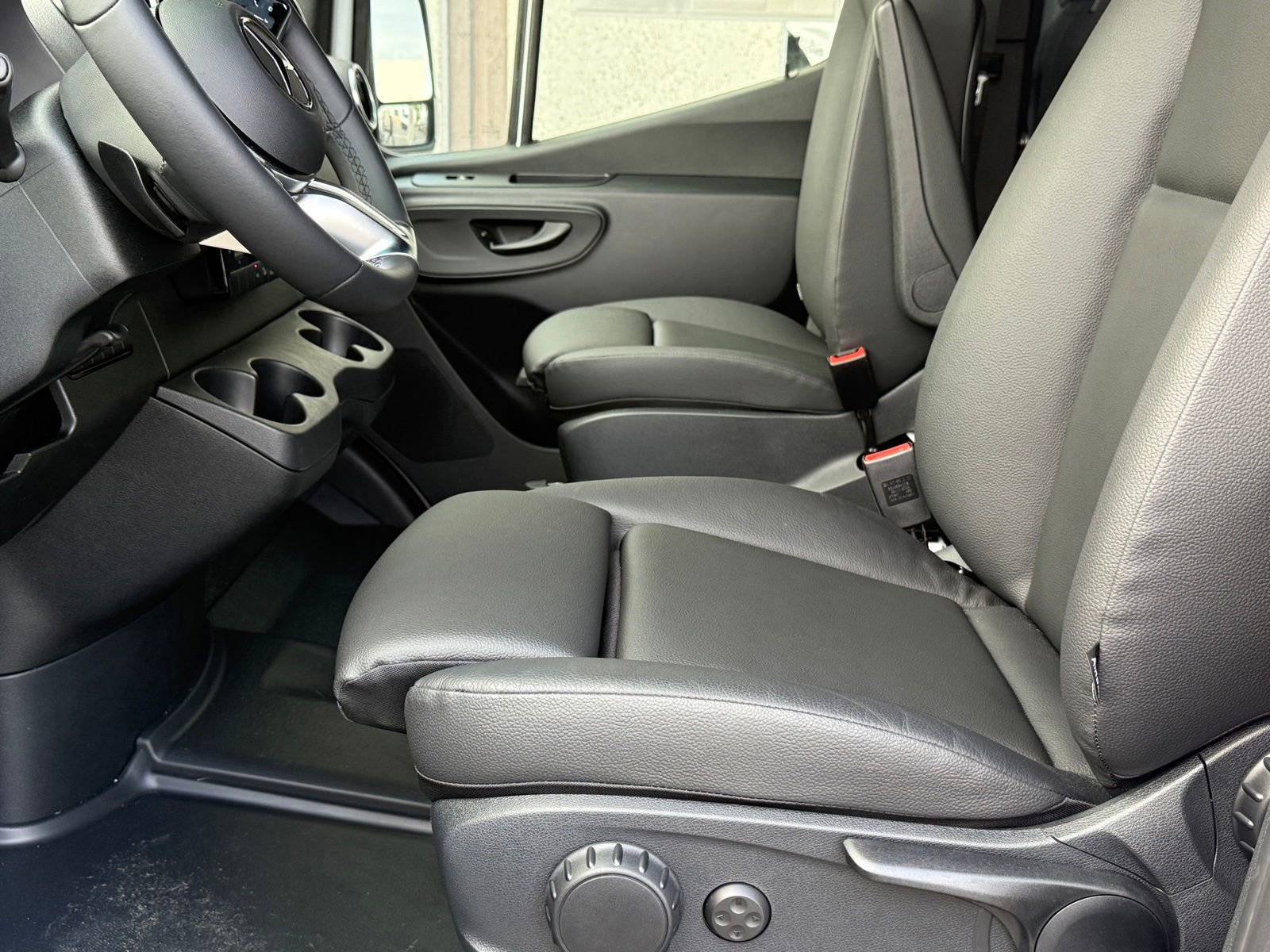 New 2025 Mercedes-Benz Sprinter 2500 image 20