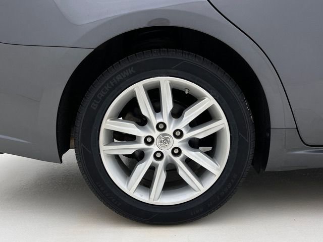 Used 2014 Toyota Avalon XLE Premium image 26