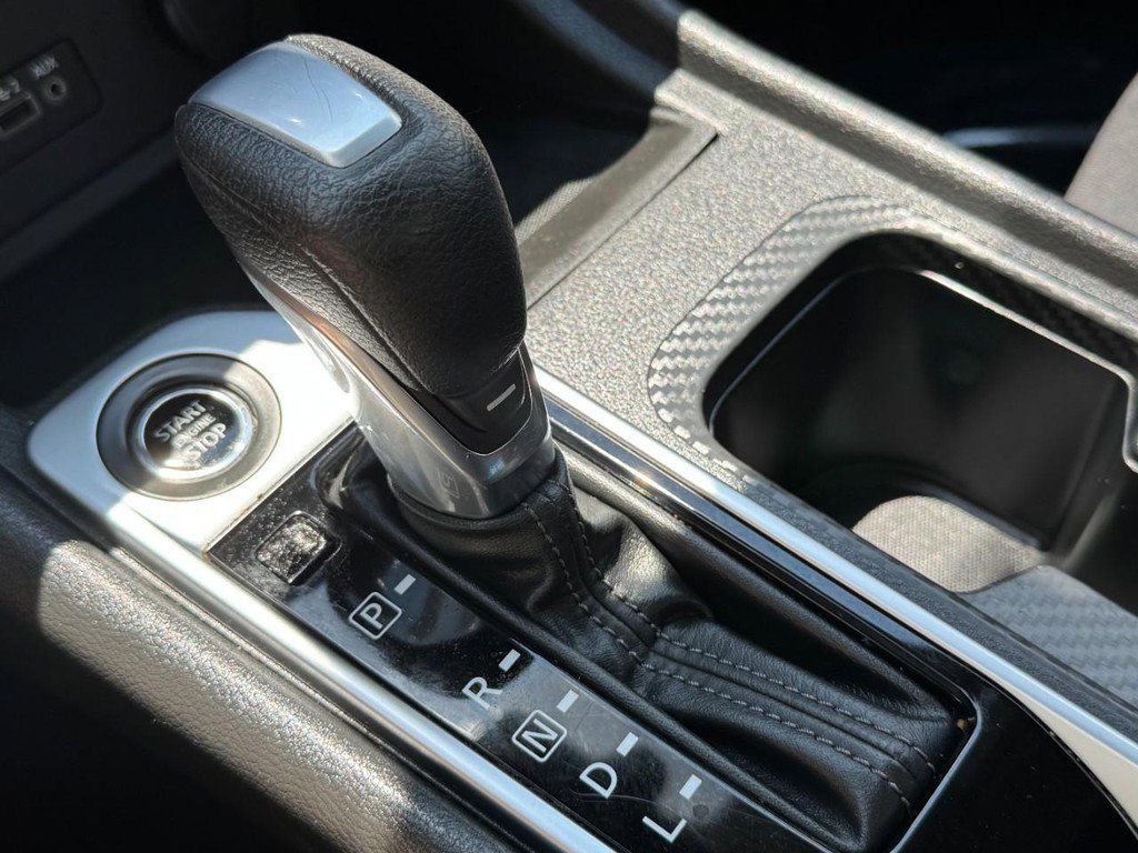 Used 2021 Nissan Sentra SV image 19