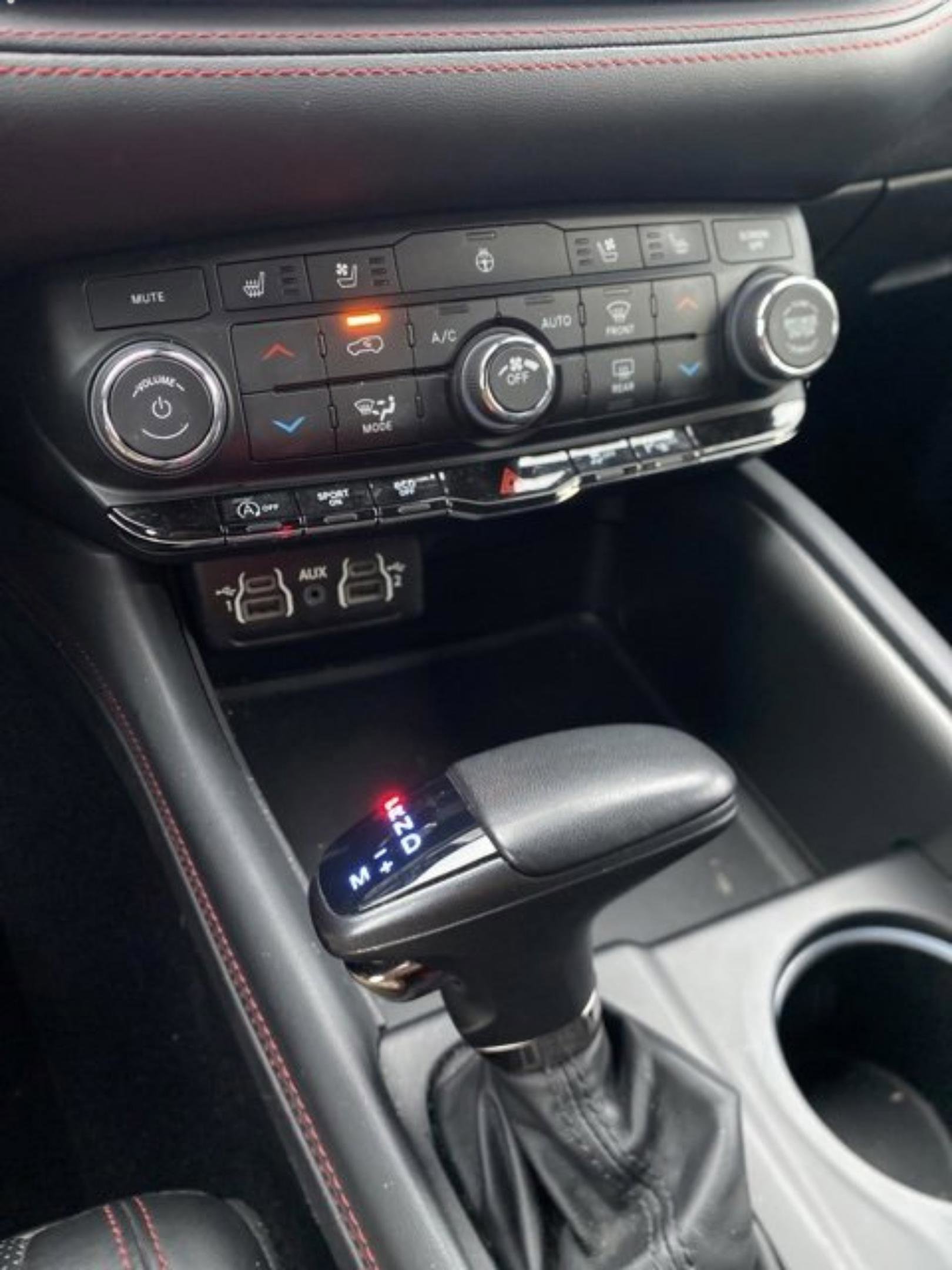 Used 2024 Dodge Durango GT image 23