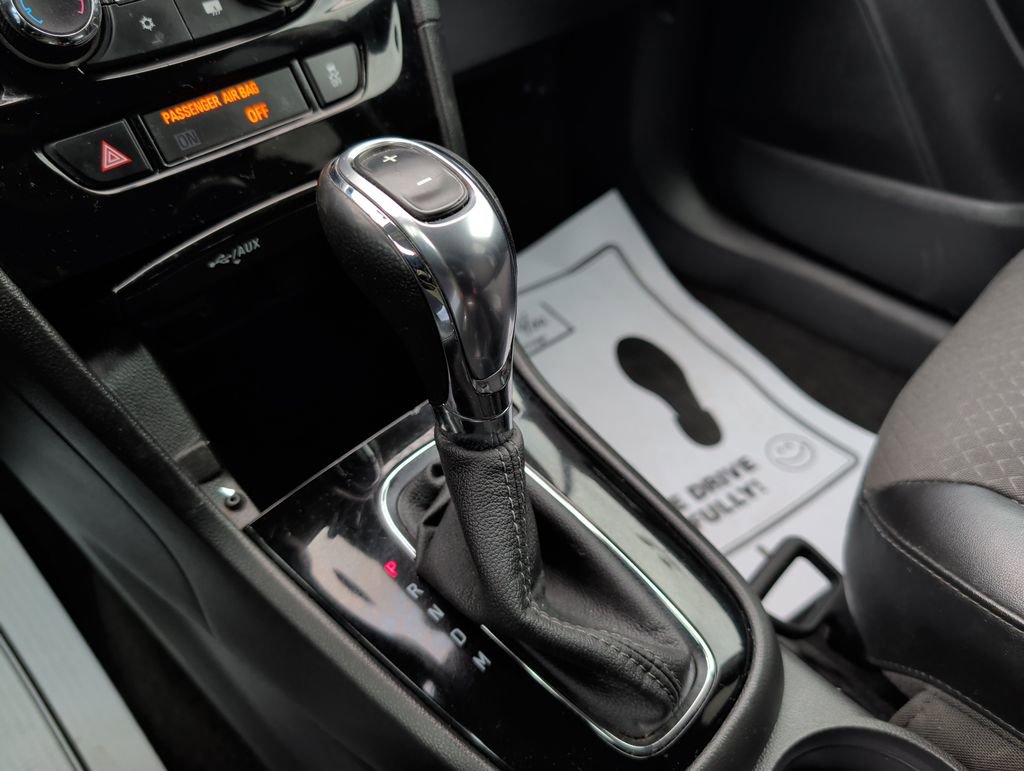 Used 2019 Buick Encore Preferred image 16