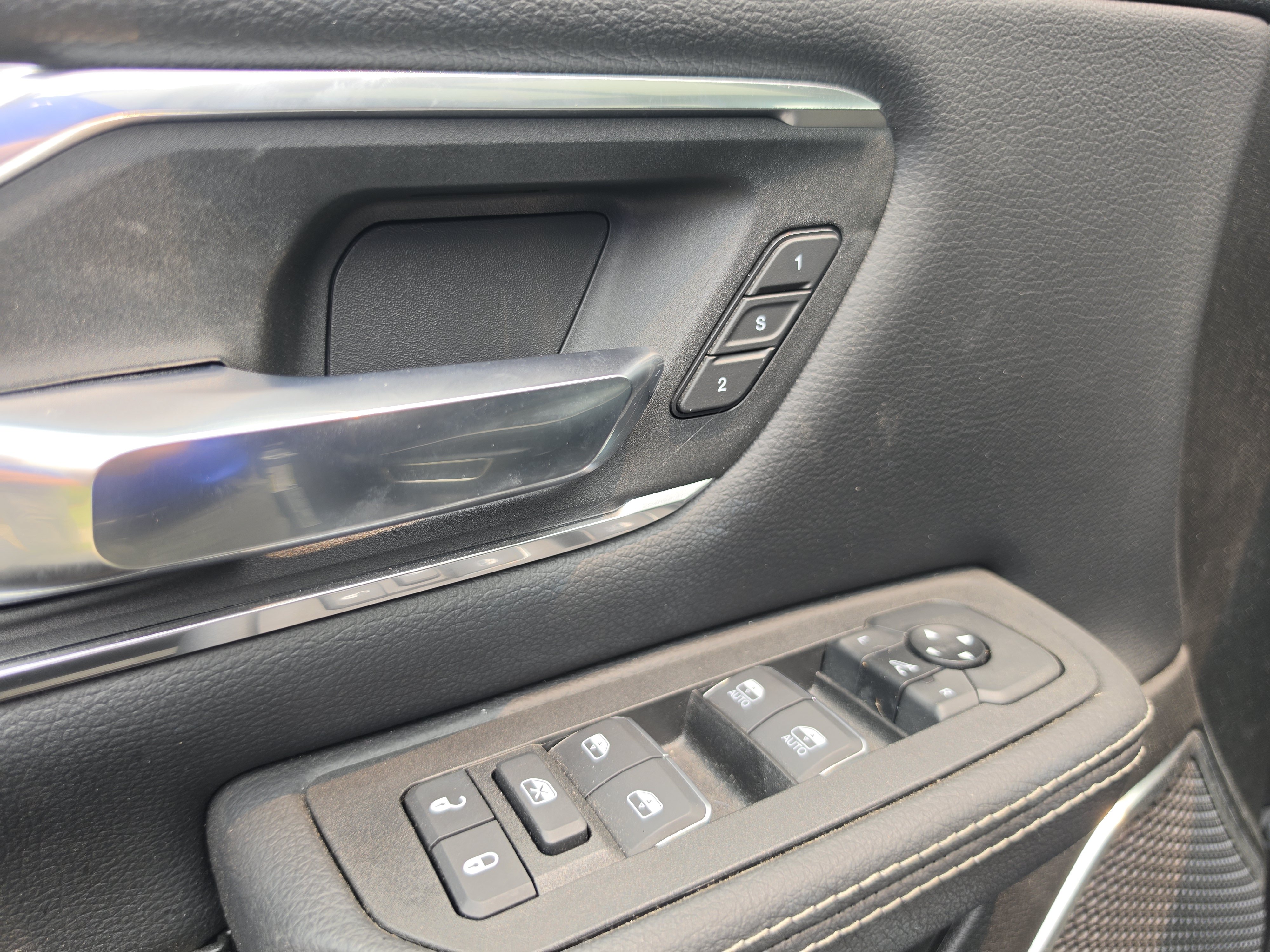 Used 2026 RAM 1500 Laramie w/ Bed Utility Group AWD/4WD image 18