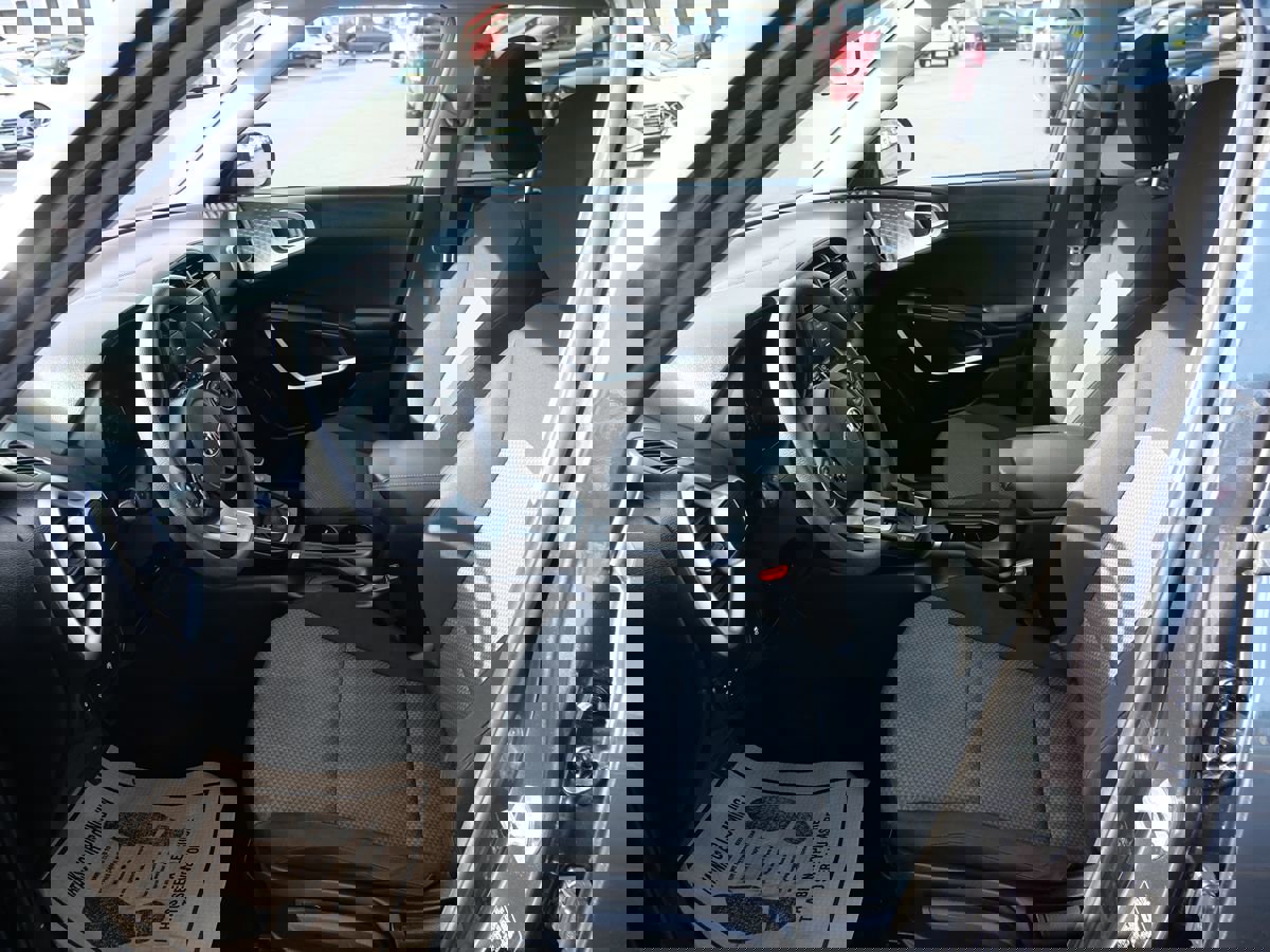 Used 2021 Kia Soul LX image 10