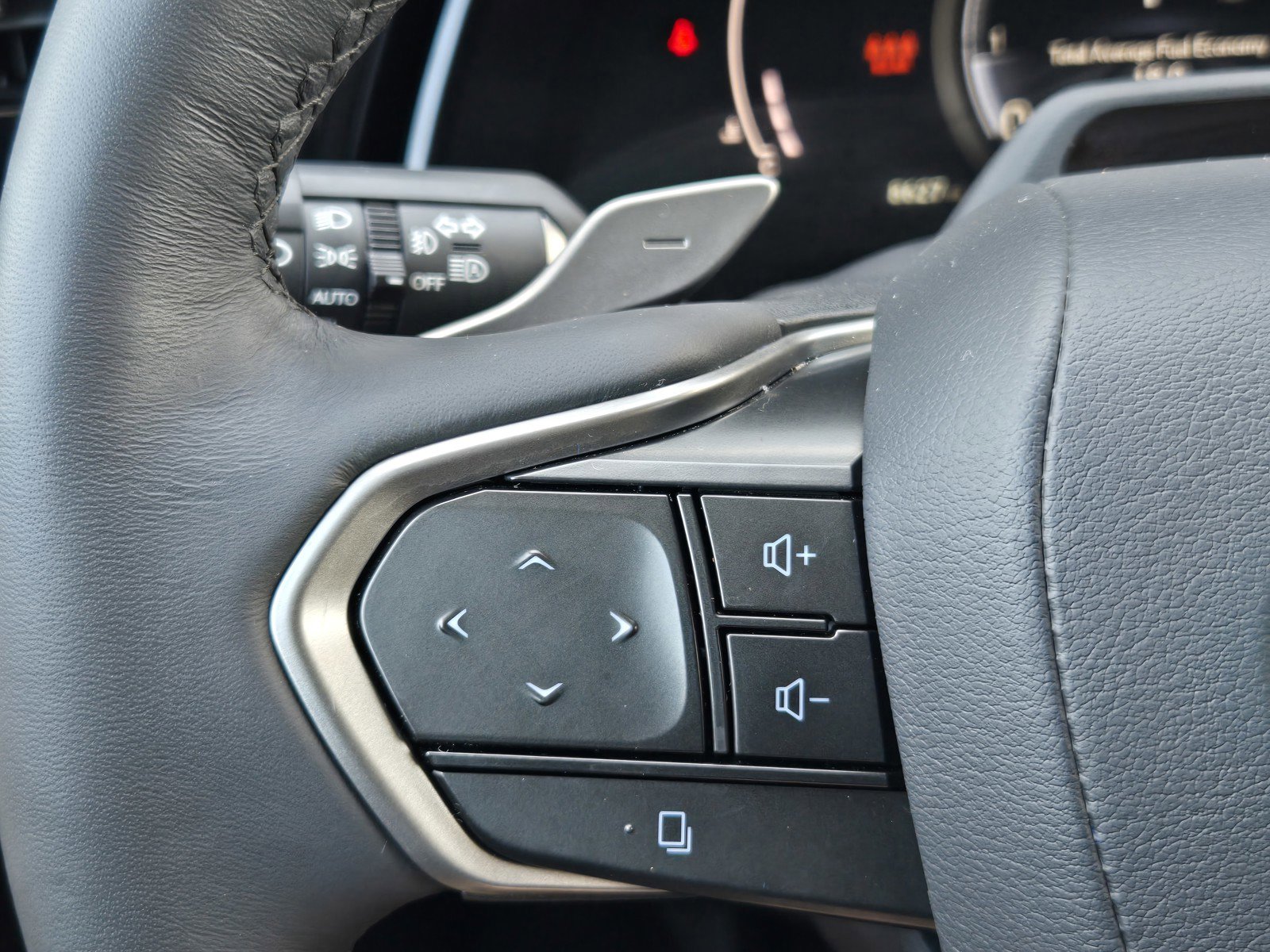 Used 2024 Lexus RX 350 Premium Plus w/ Convenience Package image 23