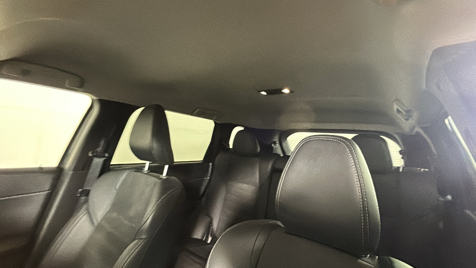 Used 2025 Mitsubishi Outlander SE AWD/4WD image 14
