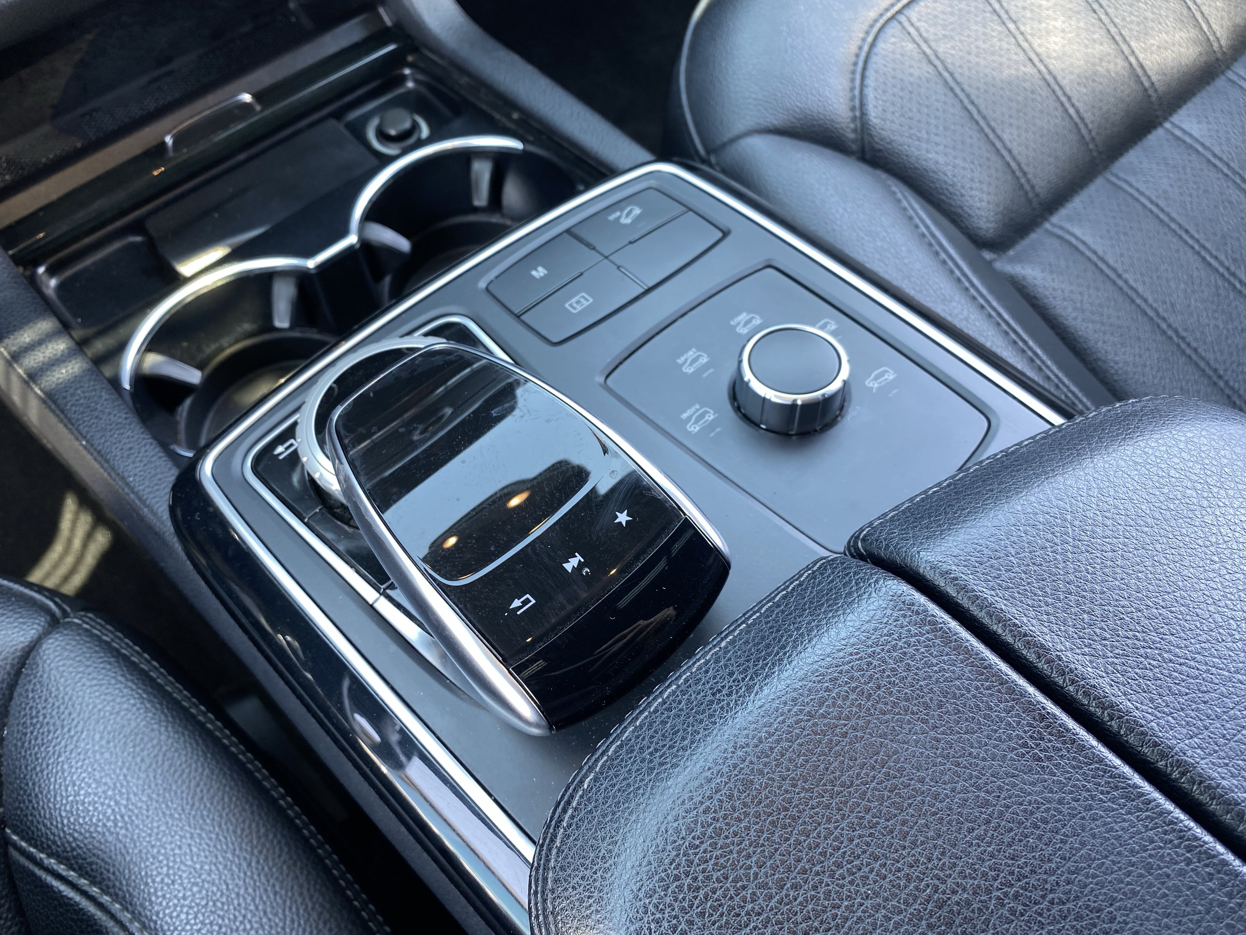 Used 2019 Mercedes-Benz GLE 400 4MATIC image 26