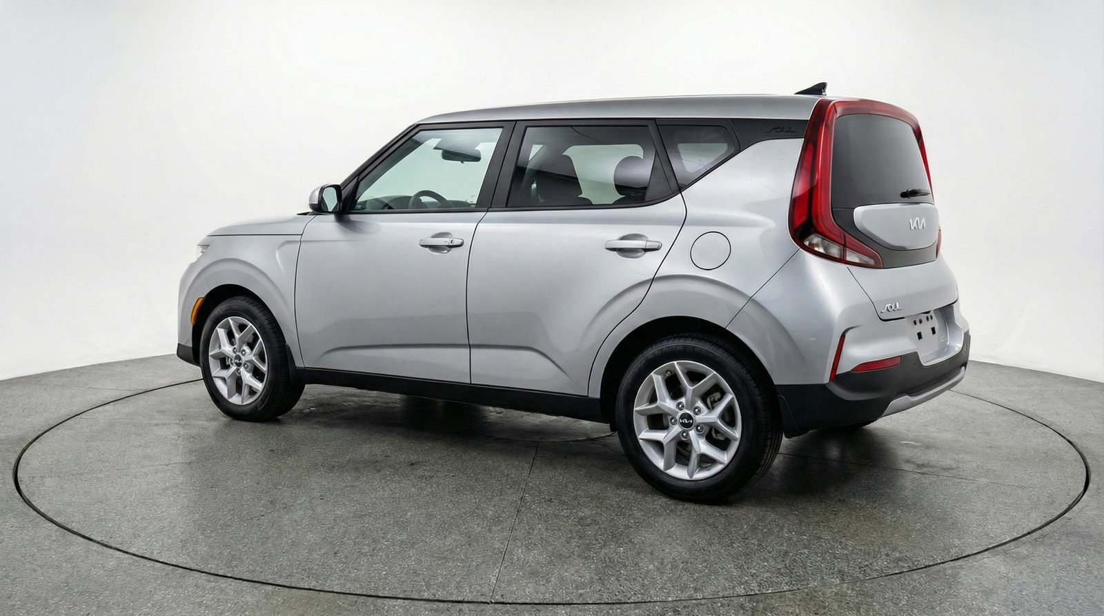 Used 2025 Kia Soul LX w/ LX Technology Package image 6