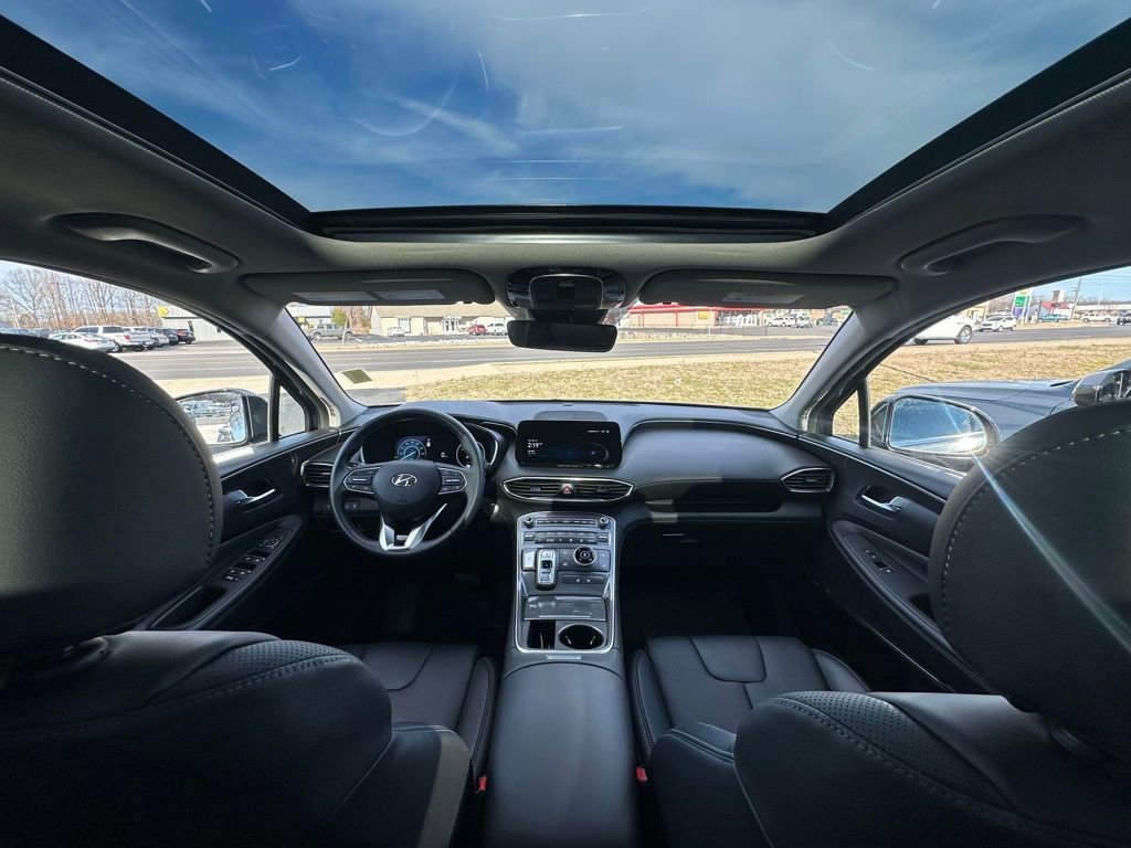 Used 2023 Hyundai Santa Fe SEL Premium w/ Cargo Package image 35