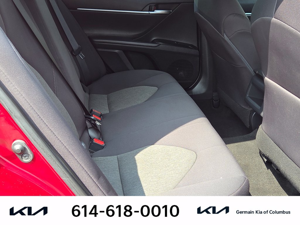 Used 2020 Toyota Camry LE FWD image 19