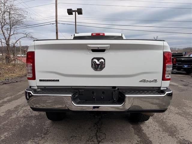 Used 2022 RAM 2500 Big Horn w/ Cold Weather Group image 5