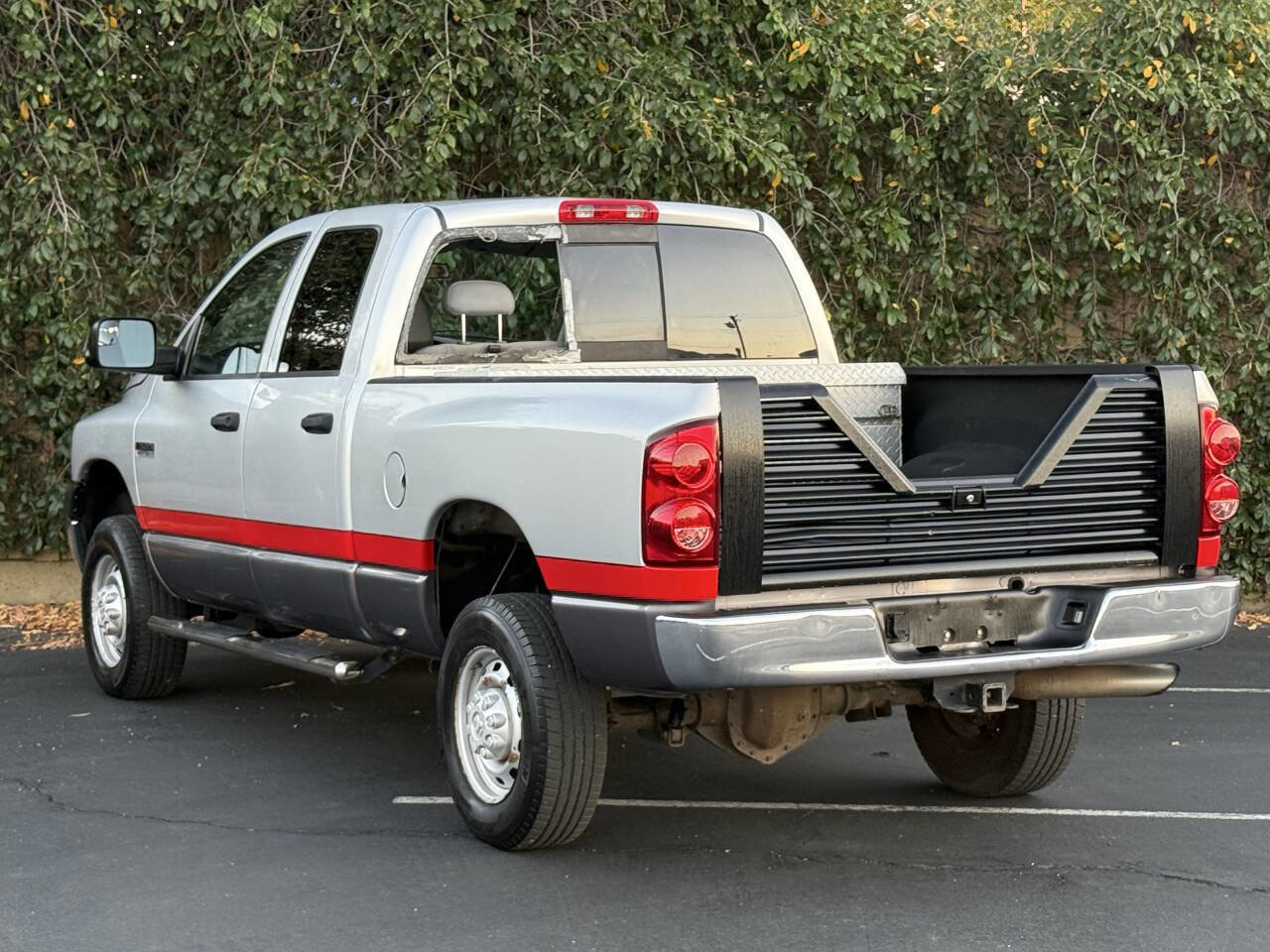 Used 2007 Dodge Ram 2500 Truck ST w/ Trailer Tow Group AWD/4WD image 5