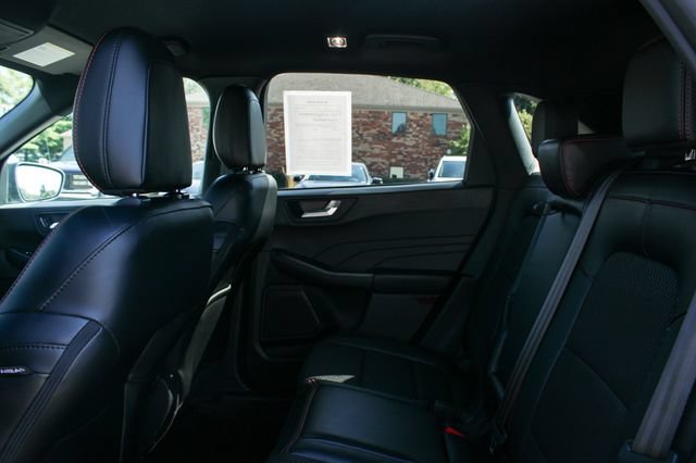 Used 2024 Ford Escape ST-Line w/ Tech Pack #1 AWD/4WD image 29