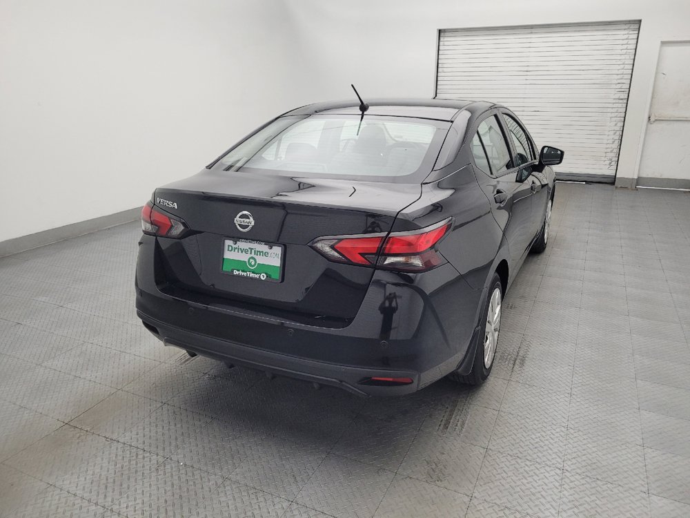 Used 2020 Nissan Versa S FWD image 7