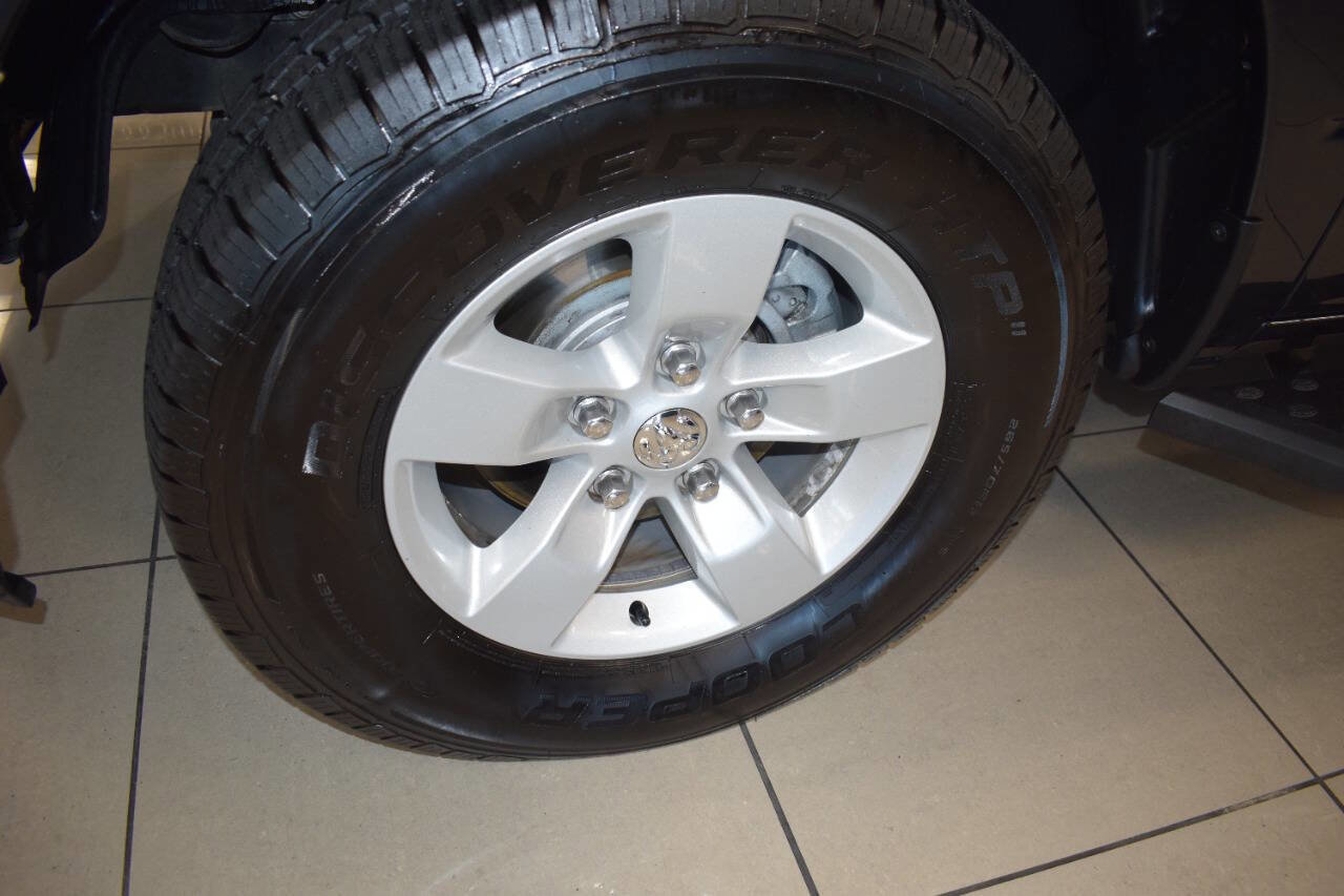 Used 2016 RAM 1500 Tradesman w/ Popular Equipment Group image 11